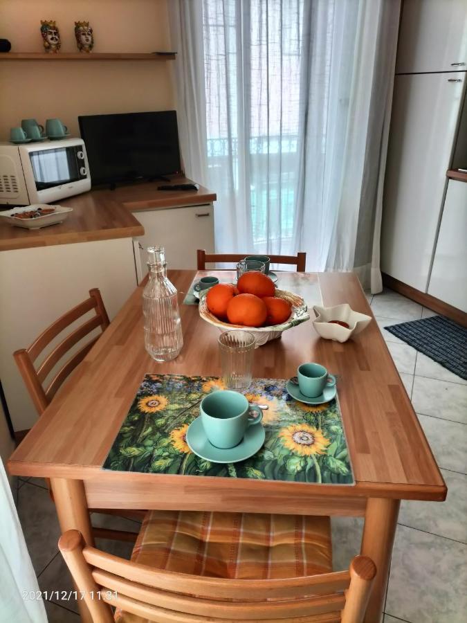 Beatrice Apartment Con 1Camera Da Letto, Un Soggiorno Cucina E Bagno Scordia Екстериор снимка